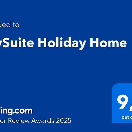 Skysuite Holiday Home Вена Экстерьер фото