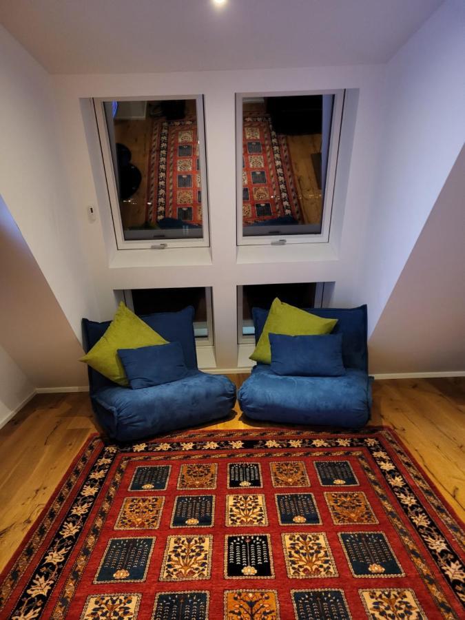 Skysuite Holiday Home Вена Экстерьер фото